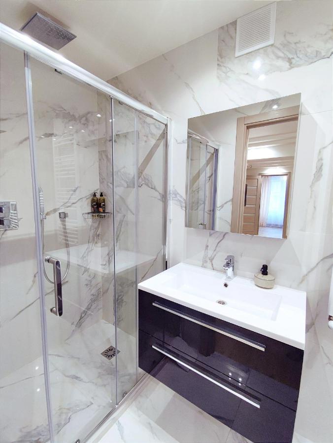 Sun Apartment Center City تشيسيناو المظهر الخارجي الصورة