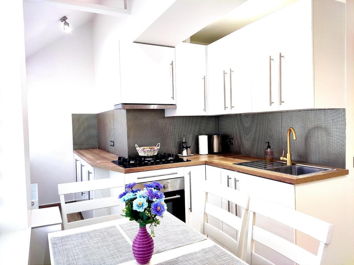 Sun Apartment Center City تشيسيناو المظهر الخارجي الصورة