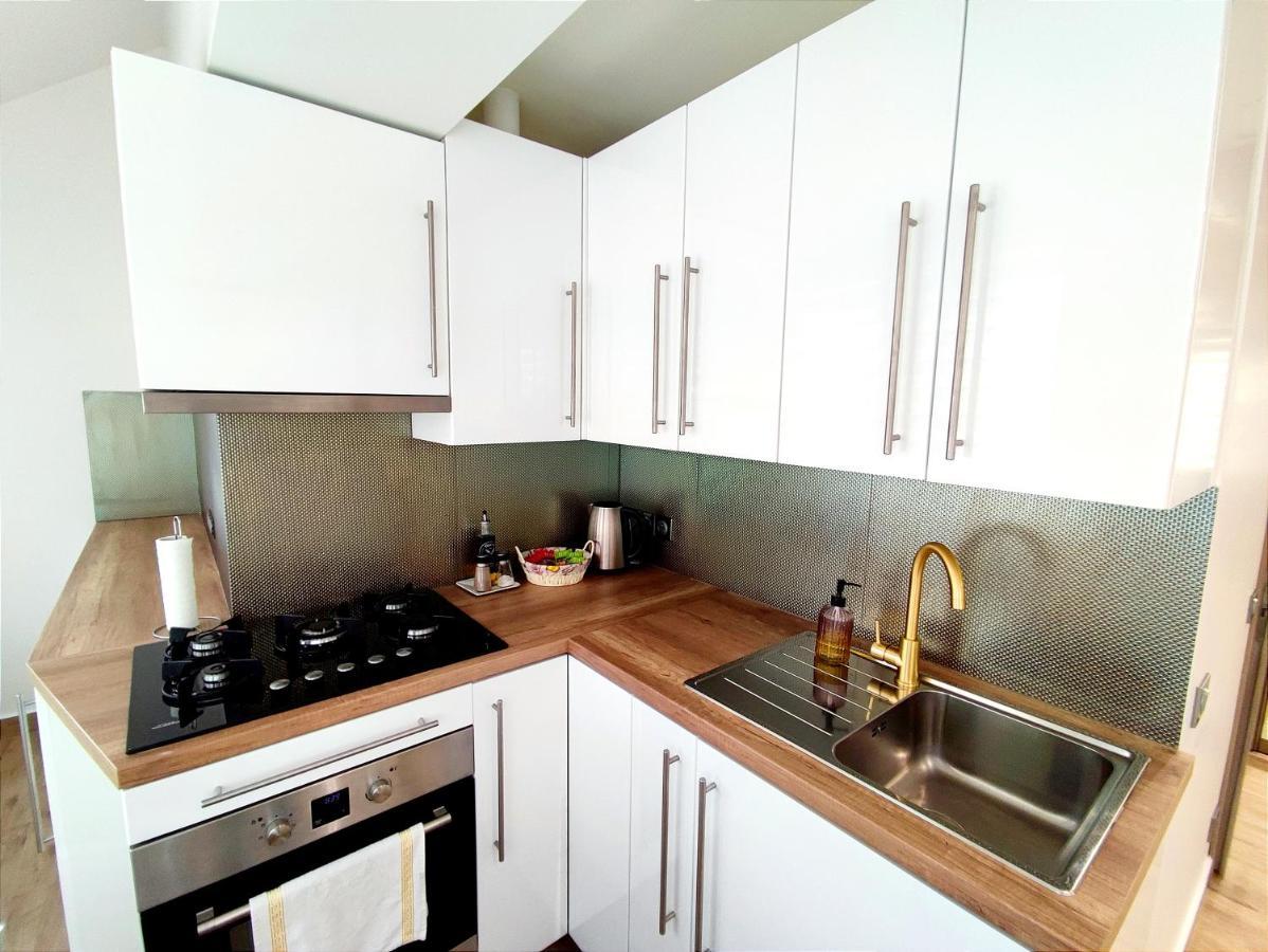 Sun Apartment Center City تشيسيناو المظهر الخارجي الصورة