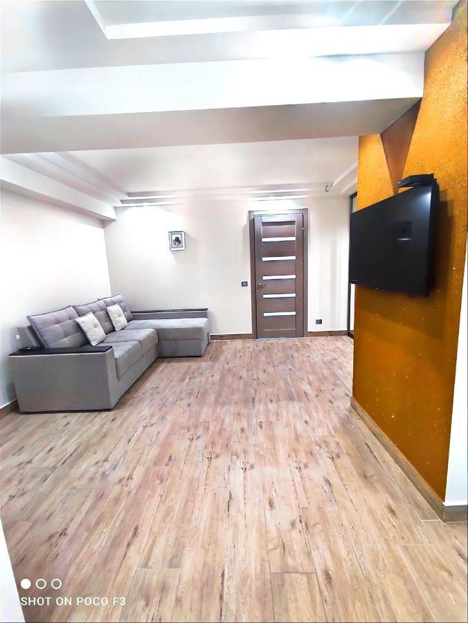 Sun Apartment Center City تشيسيناو المظهر الخارجي الصورة